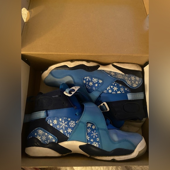 Snowflake Jordan 8 - Picture 3 of 5
